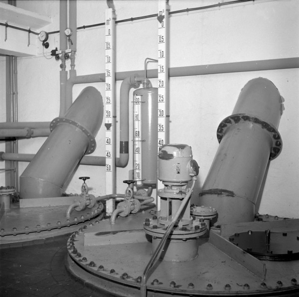 Salt-water.pipeline from Rheinheim to the Rheinfelden salt works; 1955