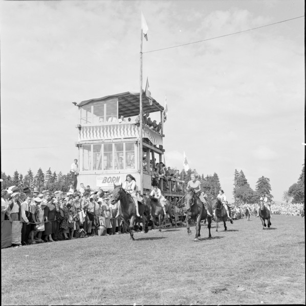 55th Marché-Concours Saignelégier, girls race, 1958