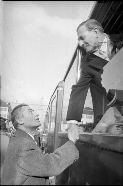 Ludwig von Moos, newly elected federal president arriving in Sachseln; 1963