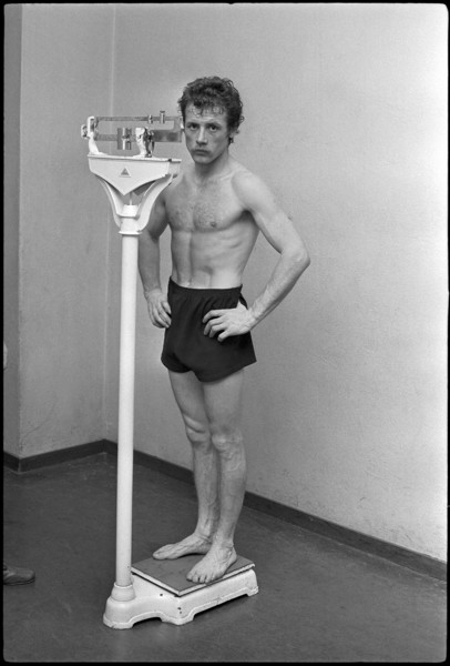 Fritz Chervet weighing 1966