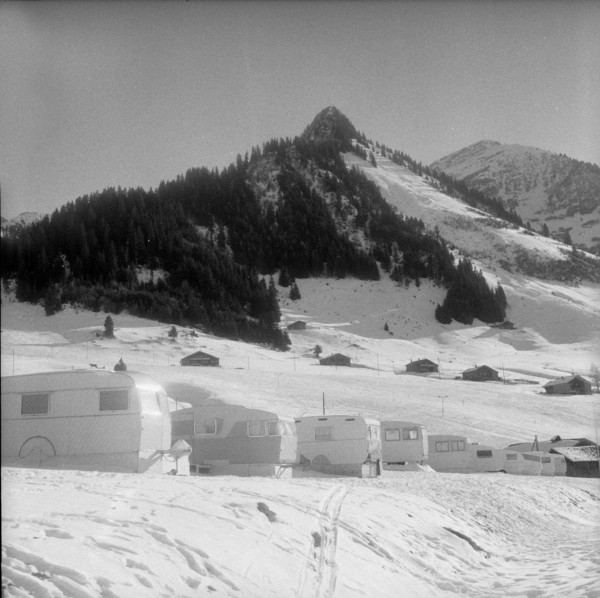 Caravan in winter on the Col des Mosses, 1959