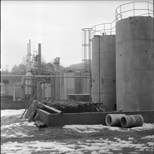 Mendrisio Refinery, oil tank; tank; 1960