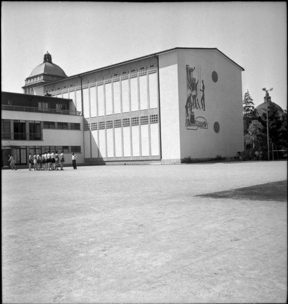 Gymnasium at the University of Zurich 1942