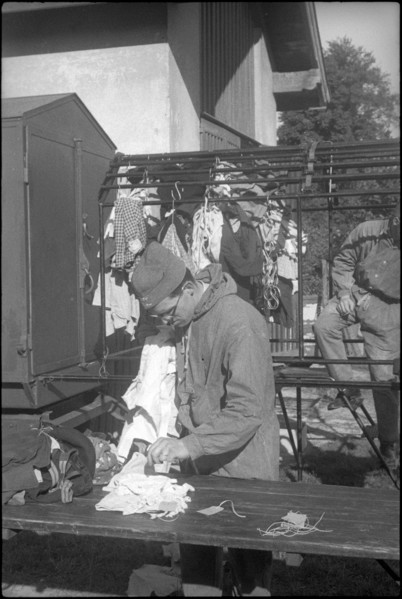 Refugee children from Serbia in Chiasso 1942