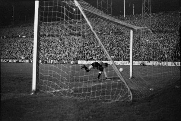 Swiss Cup semifinal 1967: FC Basel  FC Lugano