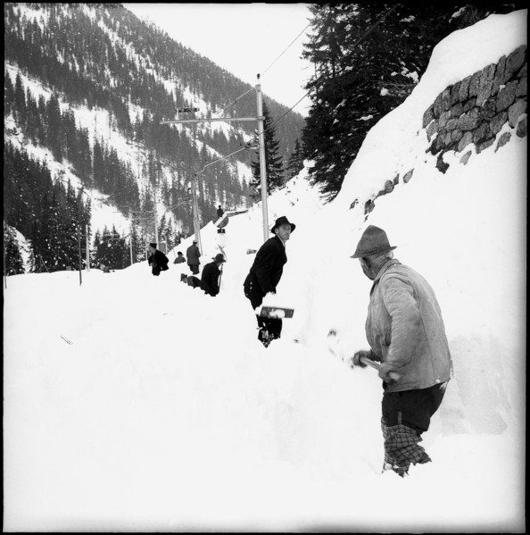 Rhaetian Railway line spilled over by avalanche, damaged circuit line. 1951,
