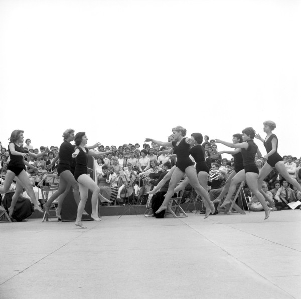 Girls day at the SAFFA fair 1958