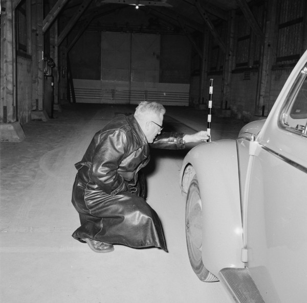 Headlight check