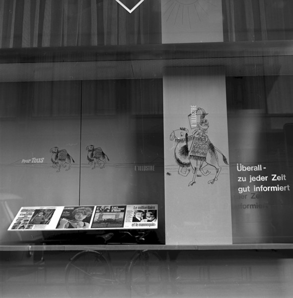 Shop window Ringier publisher: news of the week, 1967