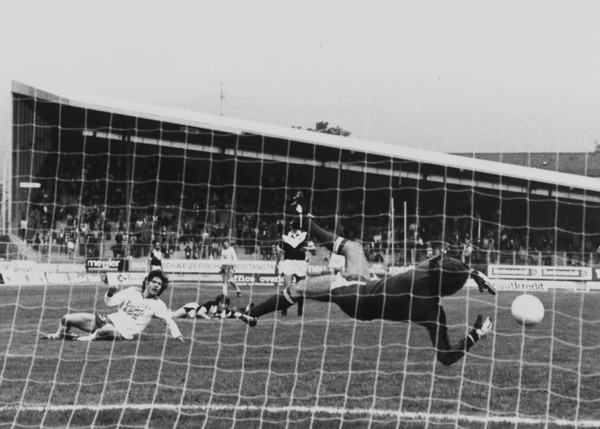 NLA Championship 1979/80: FCZ  Lugano; Zwicker, goalkeeper Wagner