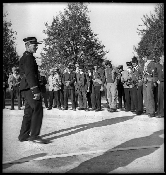 War fire brigade team, 1939