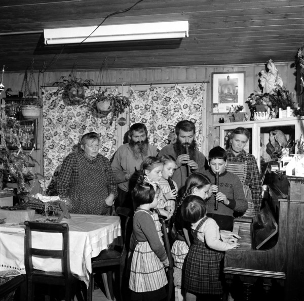 Farmer's family celebrates Christmas; 1960