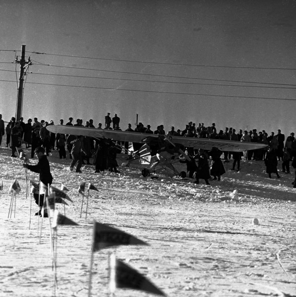 Glacier pilot Hermann Geiger on the Rocher de Naye VD, 1958