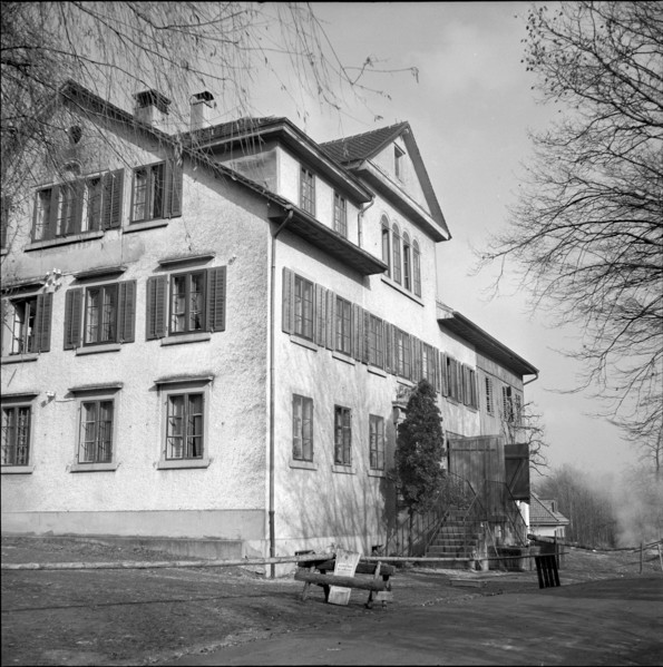 Locked farm due to foot-and-mouth disease in Zurich, 1951.