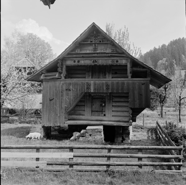 Emmental storehouse built in 1682; 1966.