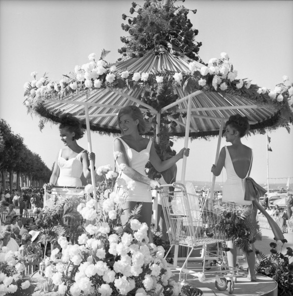 Parade at the Fêtes de Genève, 1963.
