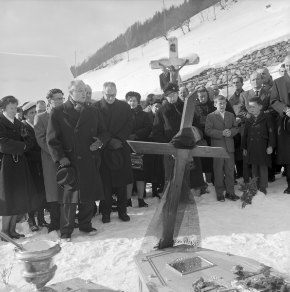 Funeral of Marie-Louise Ritz, 1961.