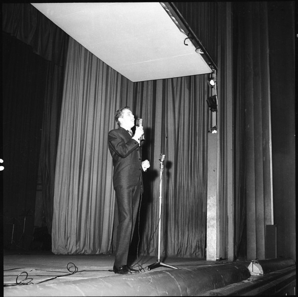 Peter Kraus on tour in Switzerland 1960.