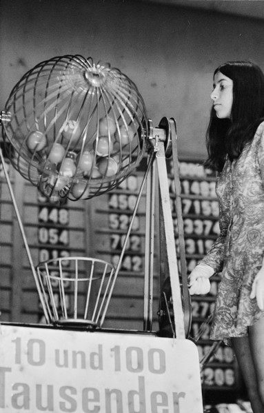 The draw for the national lottery 1969.