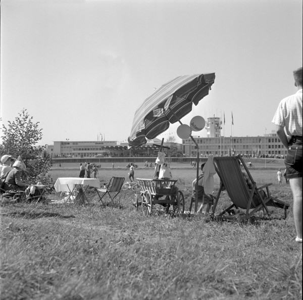 Official opening of airport Zurich-Kloten 1953.
