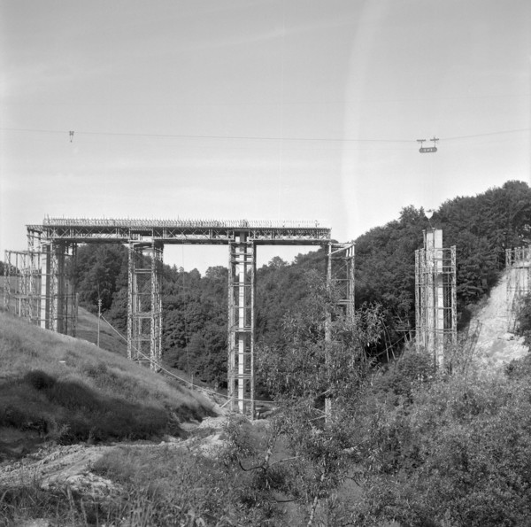 N12, Lavapesson bridge under construction; 1969.