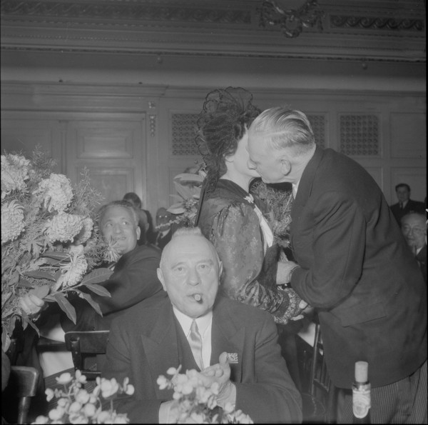 Berner Bürgerpartei celebrating election of Markus Feldmann, 1951.
