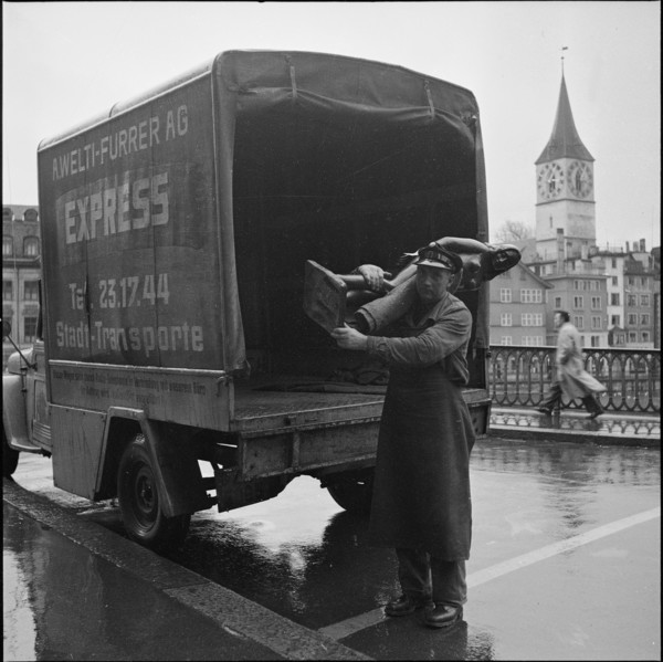 Installing an exhibition in Helmhaus Zurich 1951.