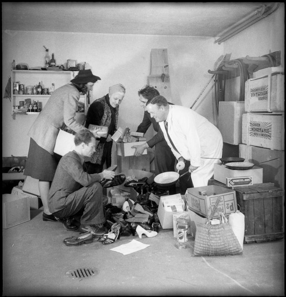 WW 2: collecting items for german theaters, theatres, 1946.