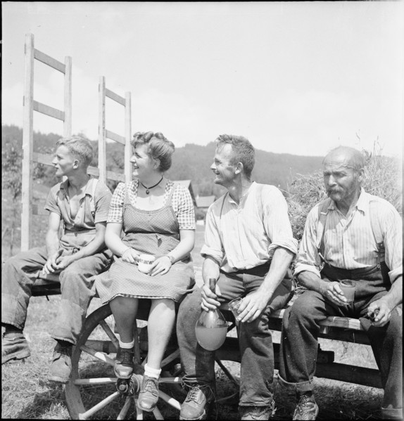 Farmer family; 1944.