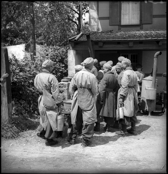 Algerian internees 1940.