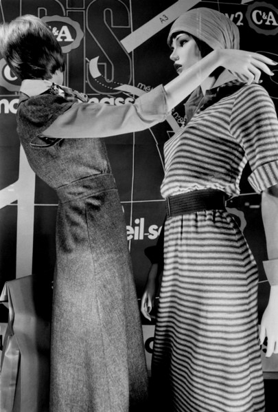 1975, Paris, Marais, shop windows