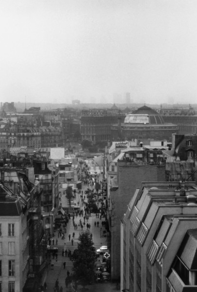 1976, Paris, Rive droite, Paris overview.