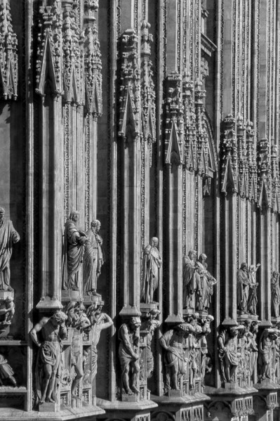 1975, Milan, Duomo, facade detail.