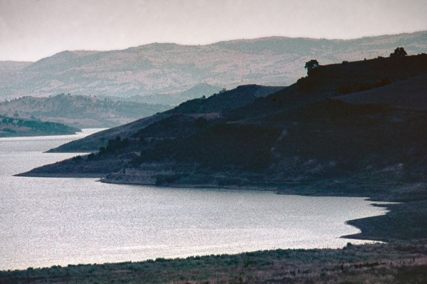 Nature, Italy, region of Puglia 1975 Lago di Occhito (Occhito lake).