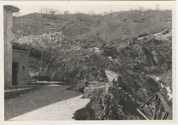 Collapsed ground