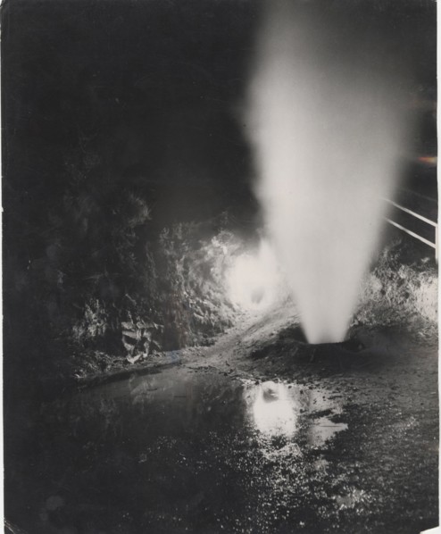 Geyser steam