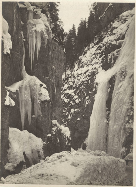 Frost on rocks