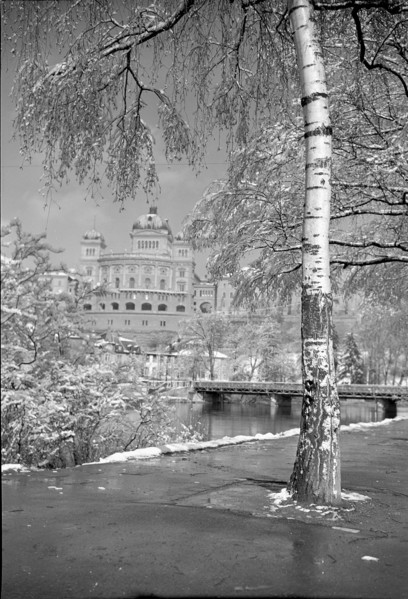 Federal parliament building in winter, Berne 1951.