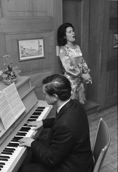 Ringier Bilderdienst: company festivity, 1971.
