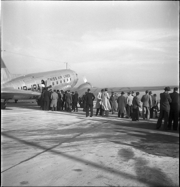 Opening of the first runway 1947.