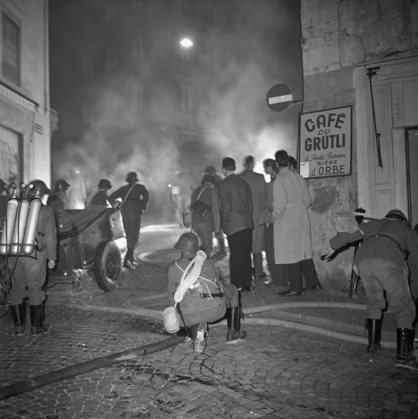 Civil defence training in Lausanne, 1958.