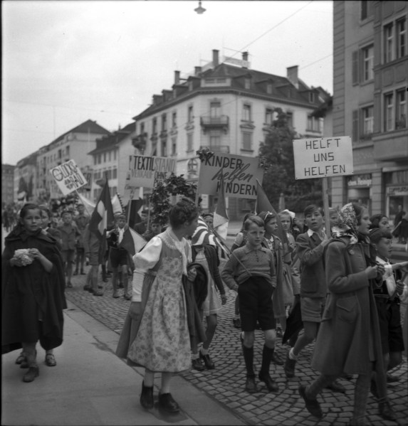 Children collecting money for Swiss donation, 1945.