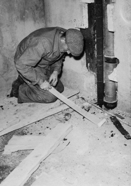 Hungarian refugee as construction worker, Kusnacht 1956.