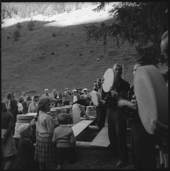 Farmer festival in the Justistal Valley, 1958.