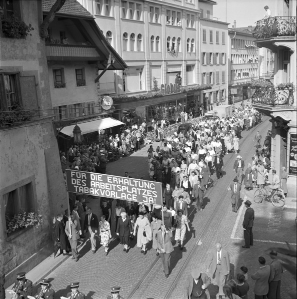 Demonstration before votation on tobacco submission; 1952.