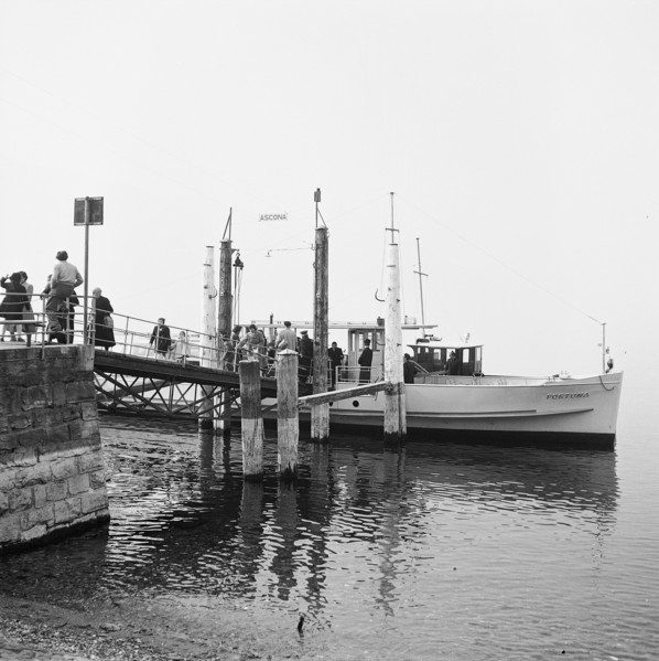 Passengers board a ship in Ascona, 1952.