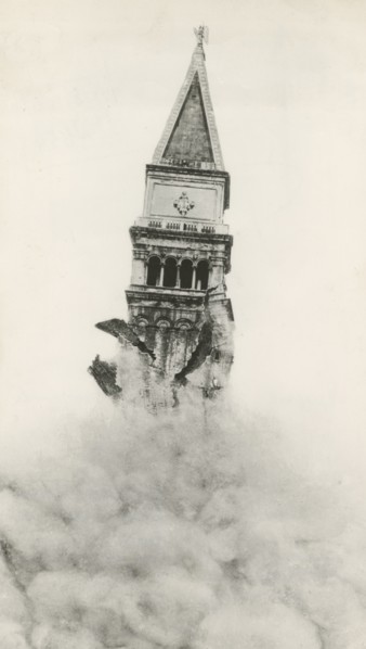 The collapse of the bell tower of San Marco in Venice