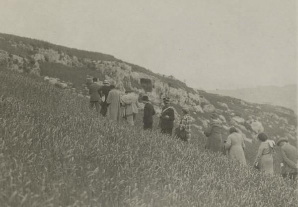 Excursion to the Sicilian hinterland. 
	
		1924