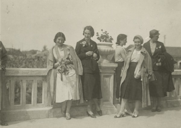 Some participants in the excursion. 
	
		1924