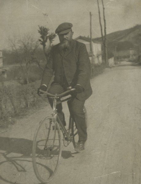 Federico Johnson on a bicycle. 1900-1910
